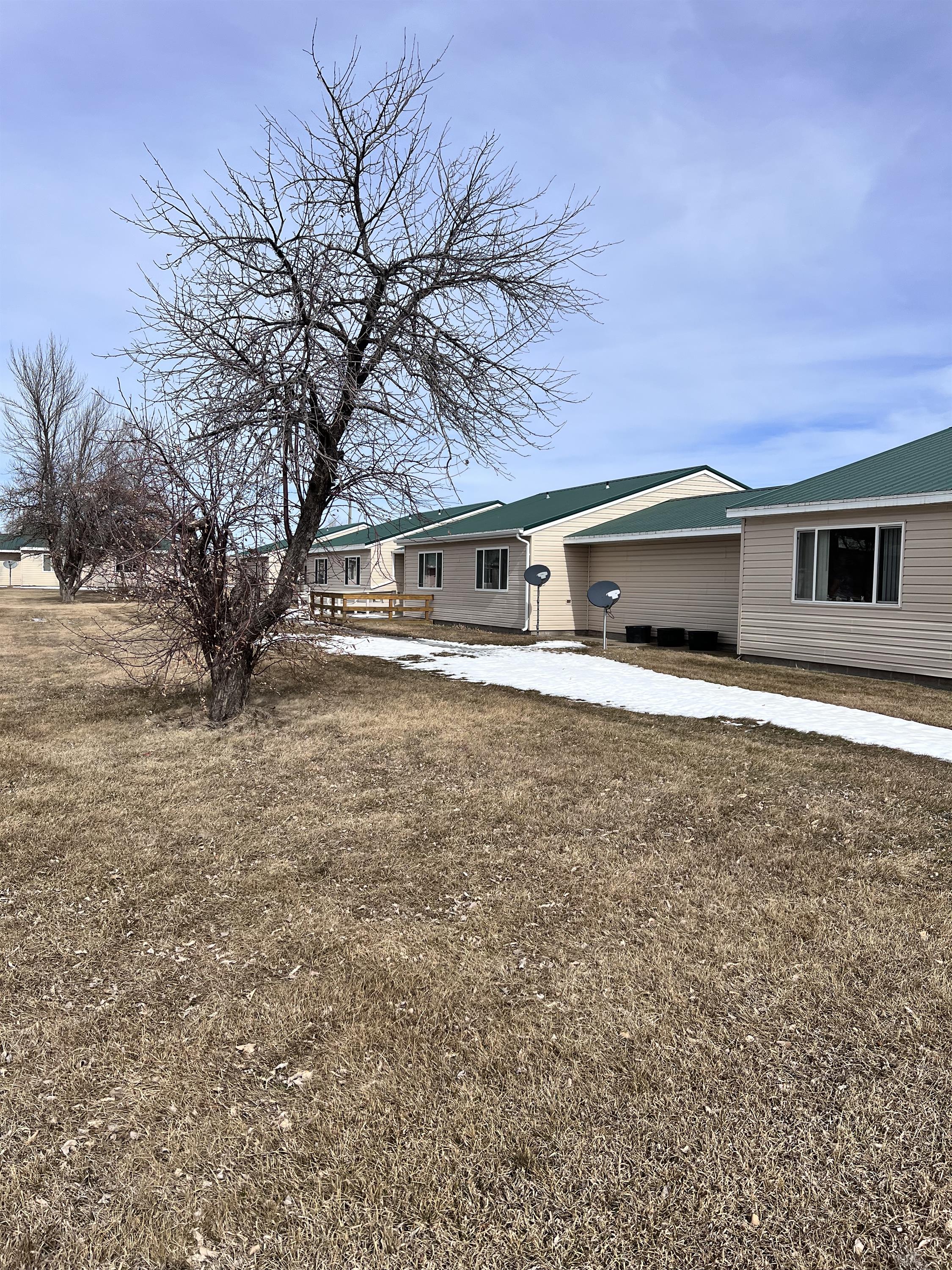 500 Frontage Road