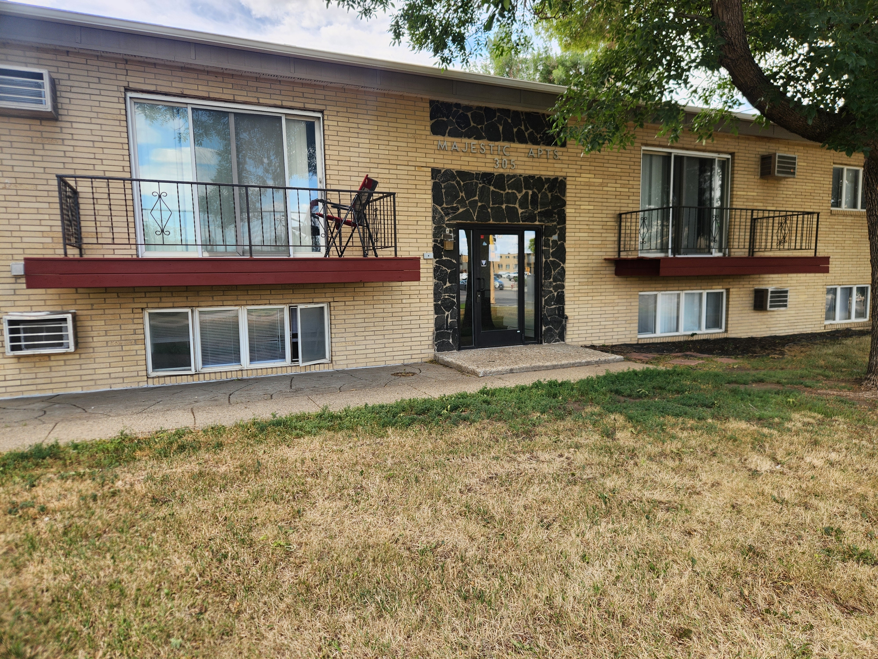Property thumbnail image