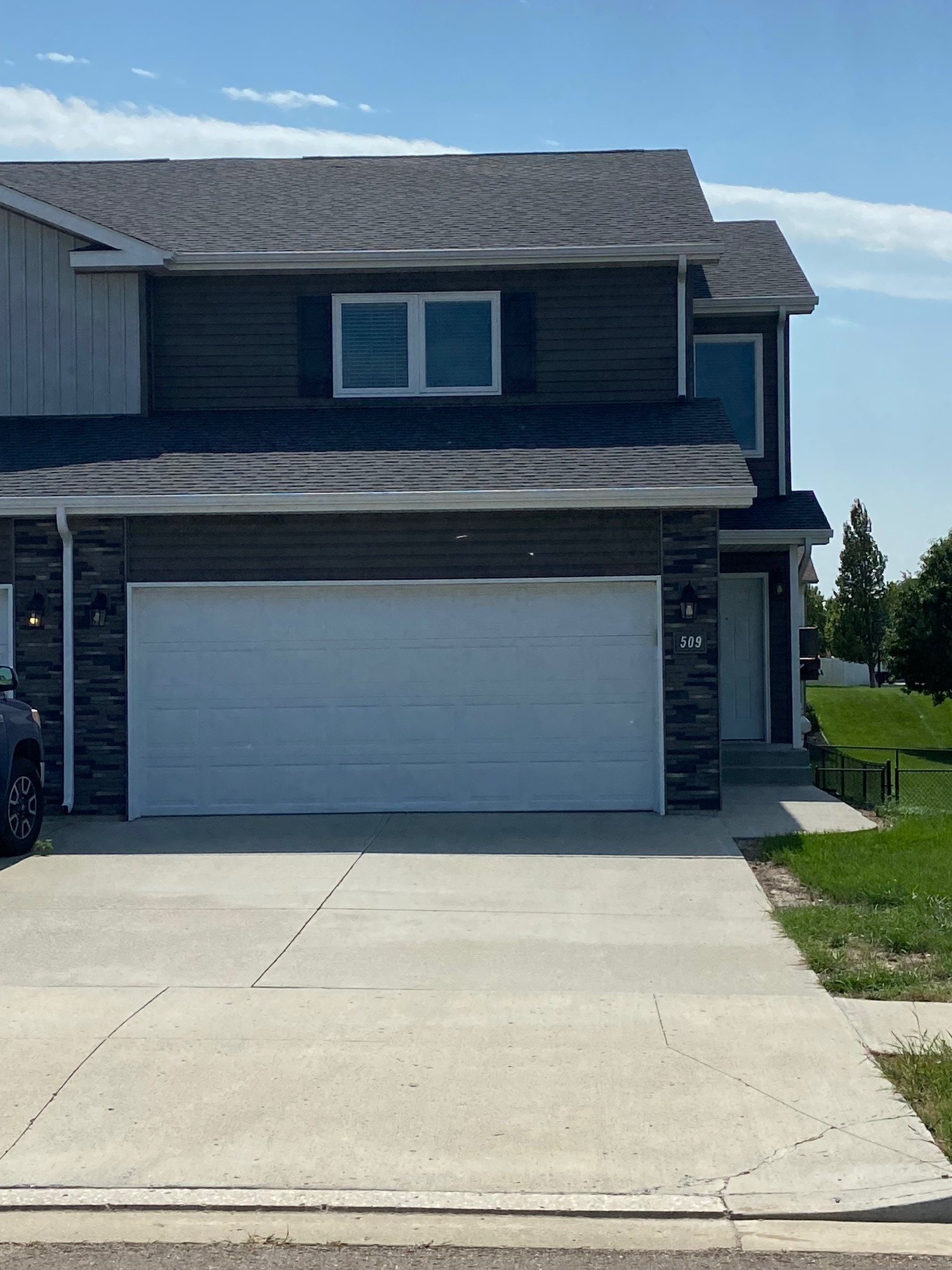 509 La Paz Avenue - 1